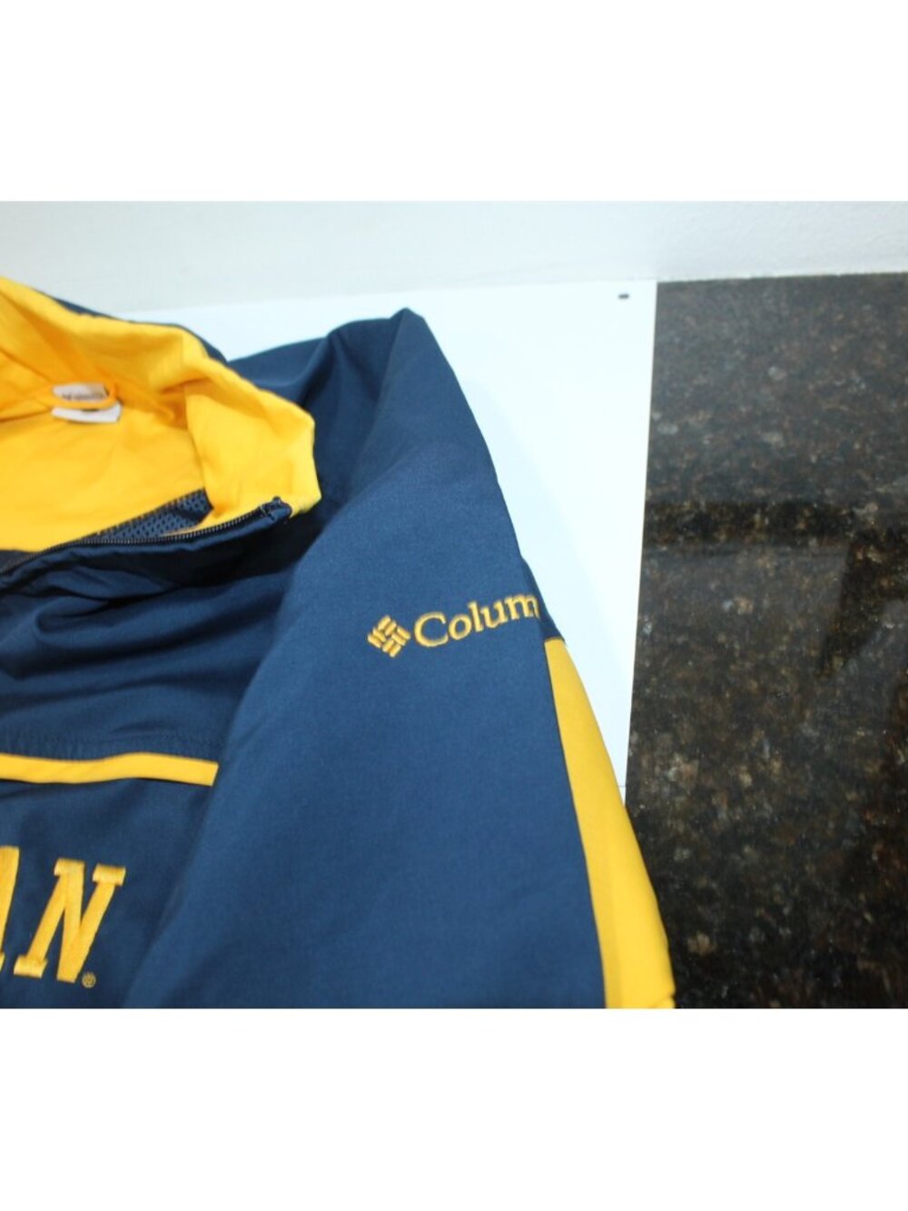 Vintage Columbia Warm Up Jacket Jersey Lined 1/4 Zip Michigan Embroidered Logo L - Picture 7 of 12